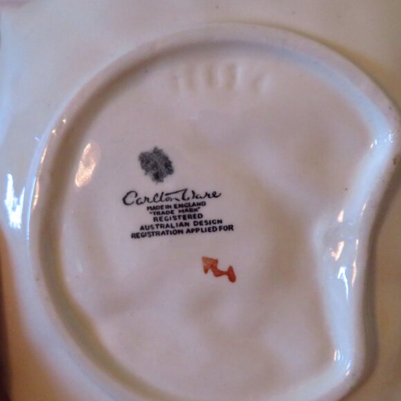 Vintage Carlton Ware Australian Design Green Leaf Dishes with Knife and spoon - Picture 4 of 7